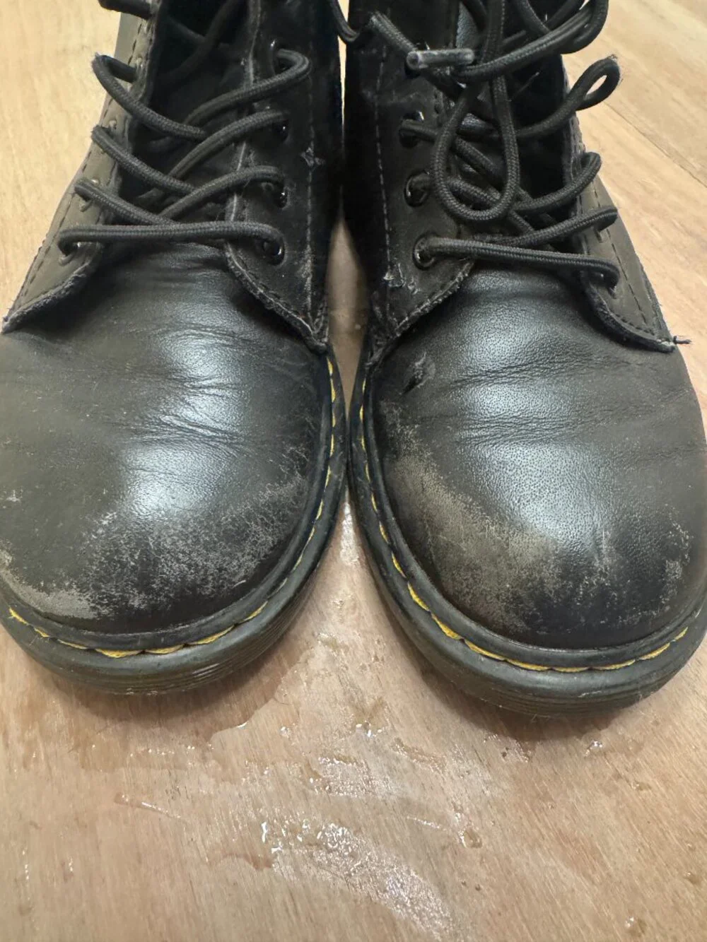 Dr. Martens 1460 Lace-Up Boot Black Leather 8-Eye Youth 1